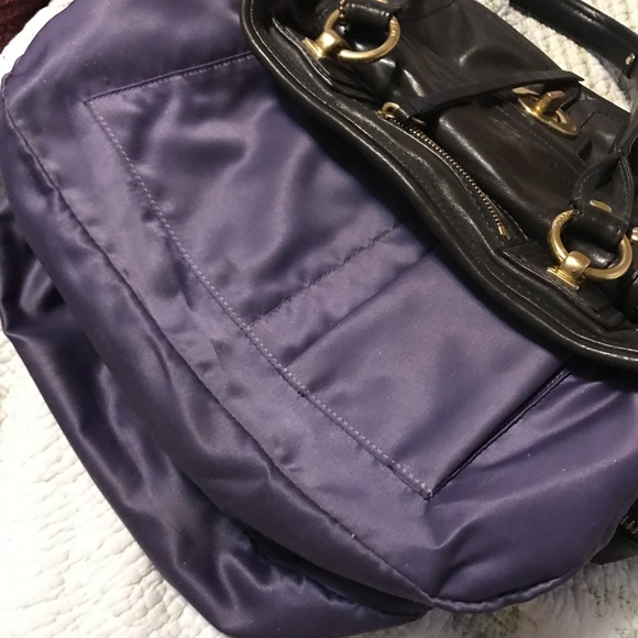 Coach purse 👛 - Picture 8 of 11